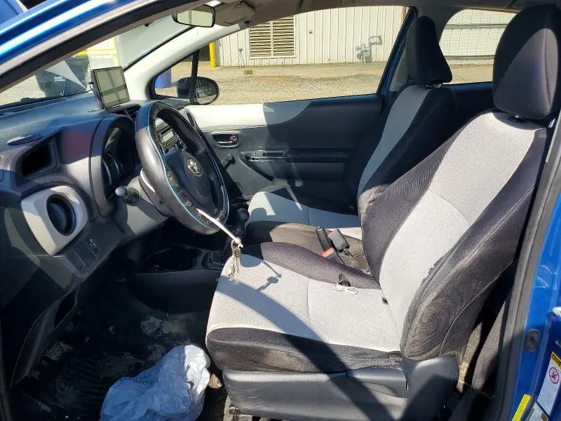 2012 TOYOTA YARIS 3-DOOR L  