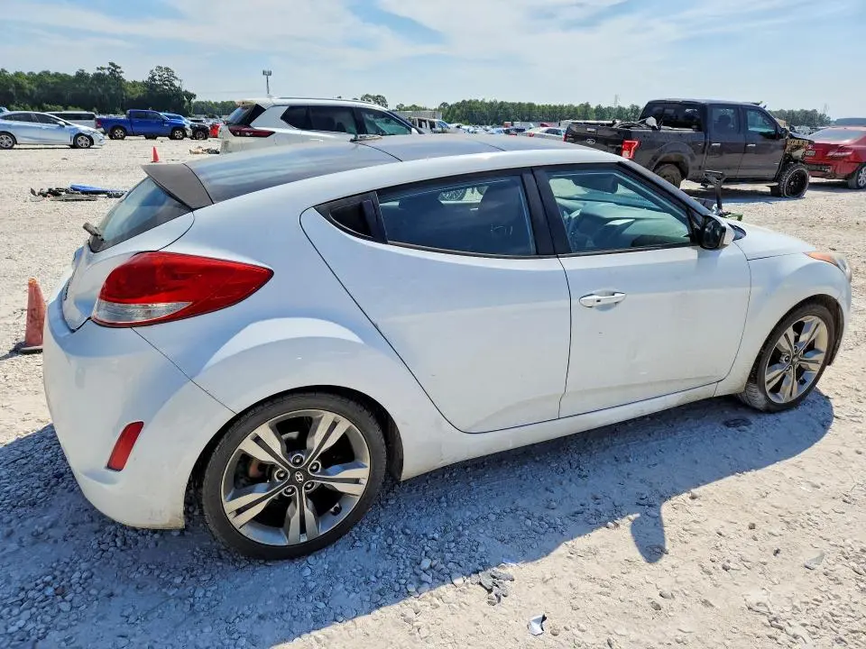 2017 HYUNDAI VELOSTER VALUE EDITION  