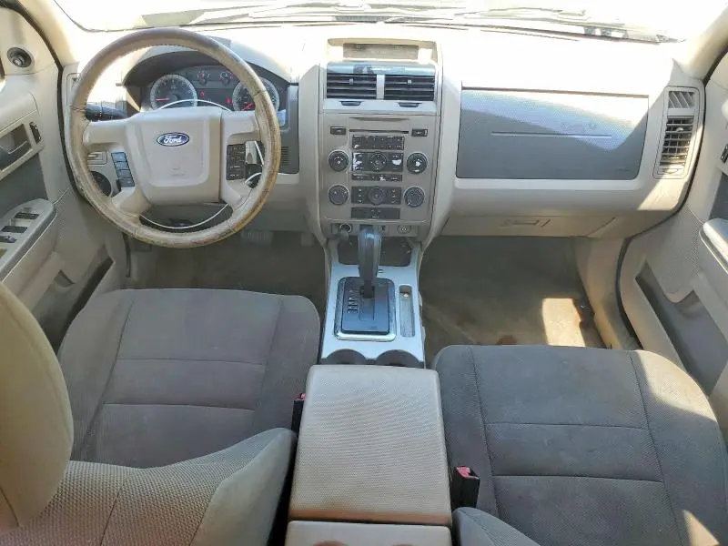 2010 FORD ESCAPE XLT  