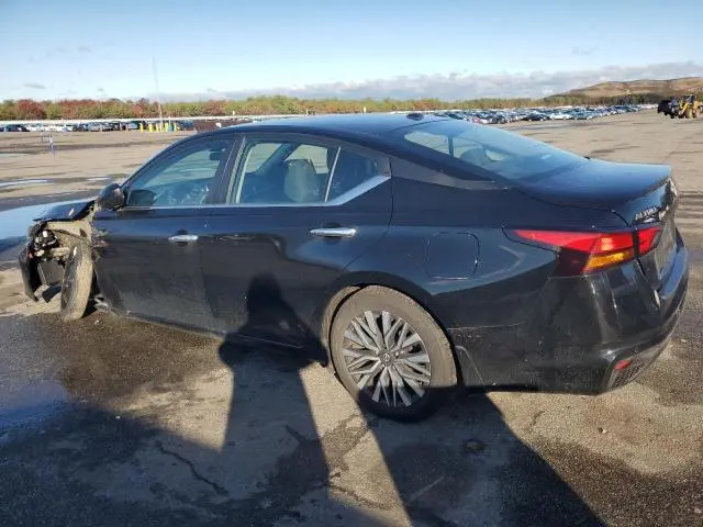 2024 NISSAN ALTIMA SV  