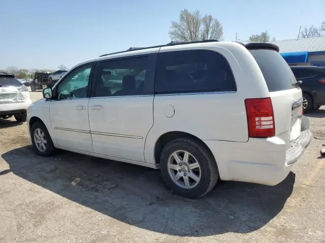 2010 CHRYSLER TOWN & COUNTRY TOURING  