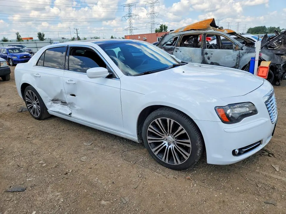 2013 CHRYSLER 300 S  