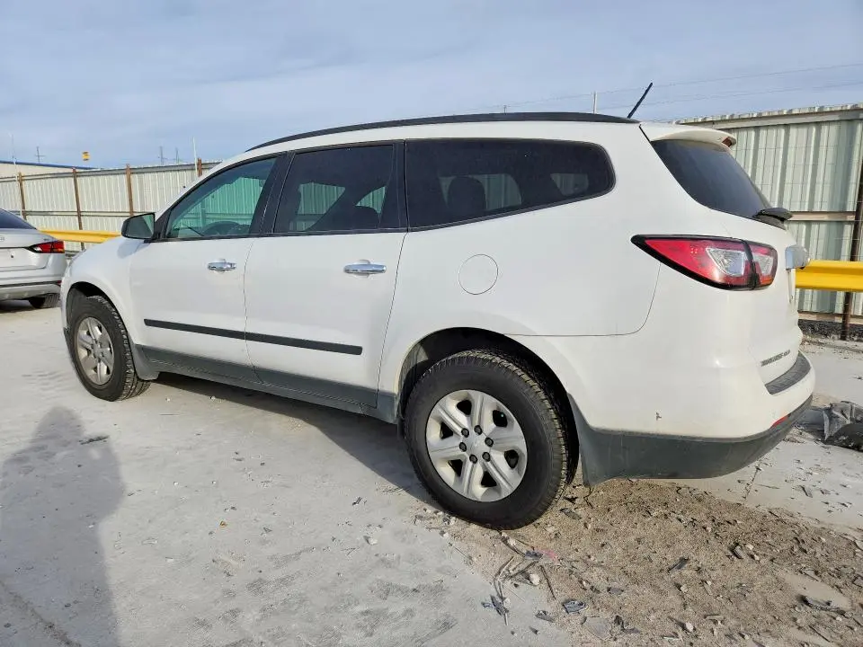 2017 CHEVROLET TRAVERSE LS  