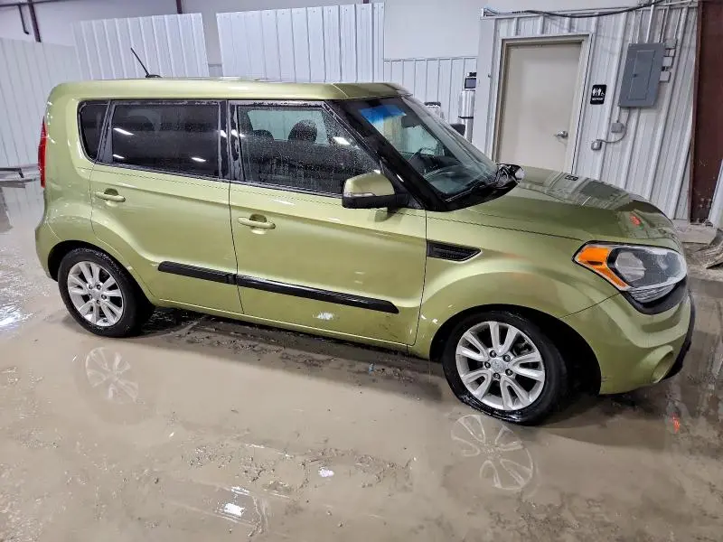 2012 KIA SOUL +  