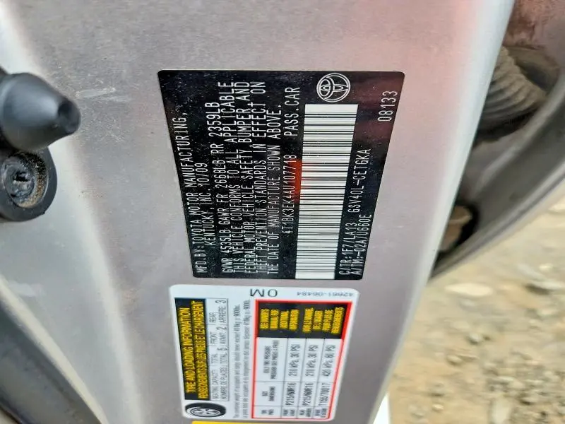 2010 TOYOTA CAMRY XLE V6  