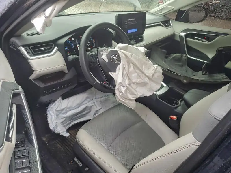 2024 TOYOTA RAV4 LIMITED  