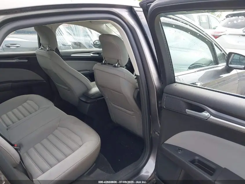 2013 FORD FUSION S