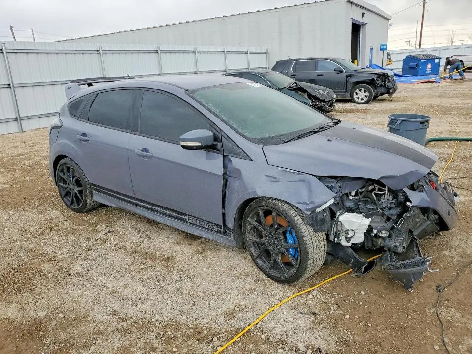 2017 FORD FOCUS RS  