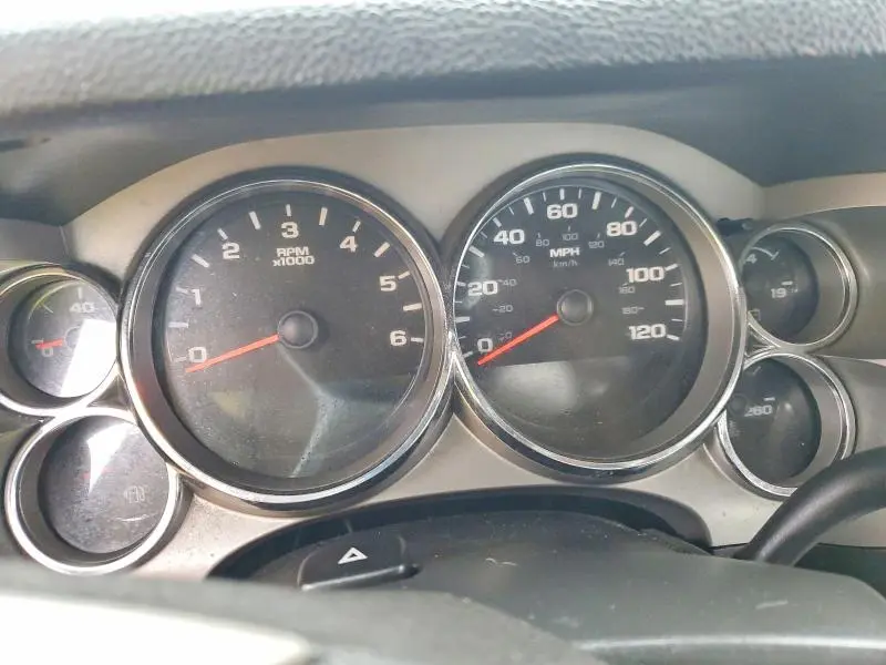 2011 CHEVROLET SILVERADO K1500 LT  