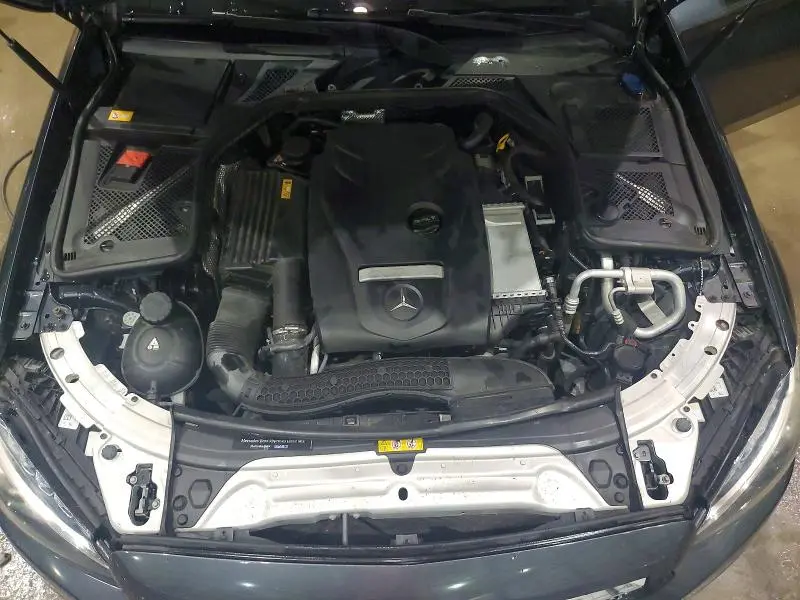 2015 MERCEDES-BENZ C 300  