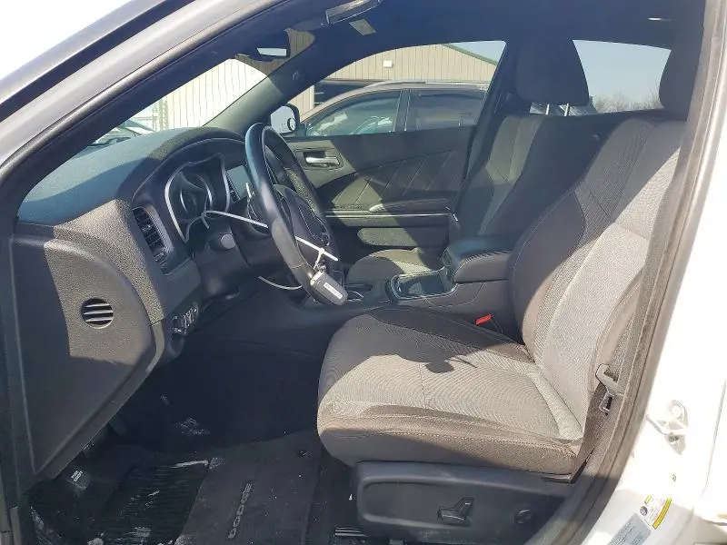 2016 DODGE CHARGER SXT  