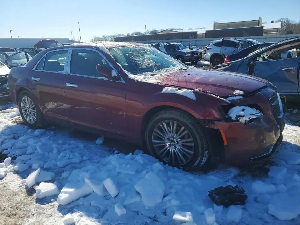 2015 CHRYSLER 300 LIMITED  