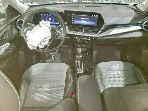 2025 CHEVROLET TRAX 1LT  