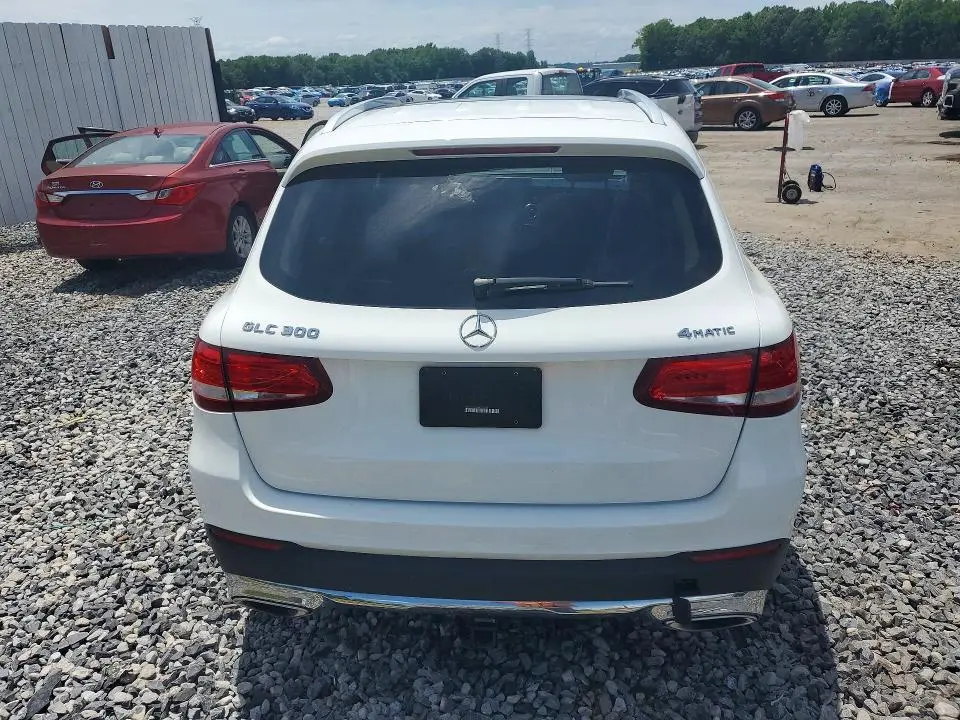 2017 MERCEDES-BENZ GLC 300 4MATIC  