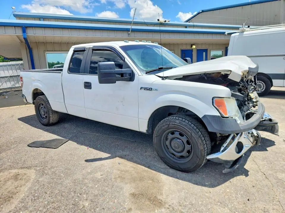 2014 FORD F150 SUPER CAB  