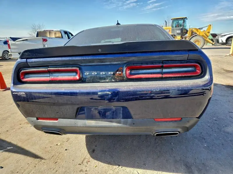 2017 DODGE CHALLENGER SXT  