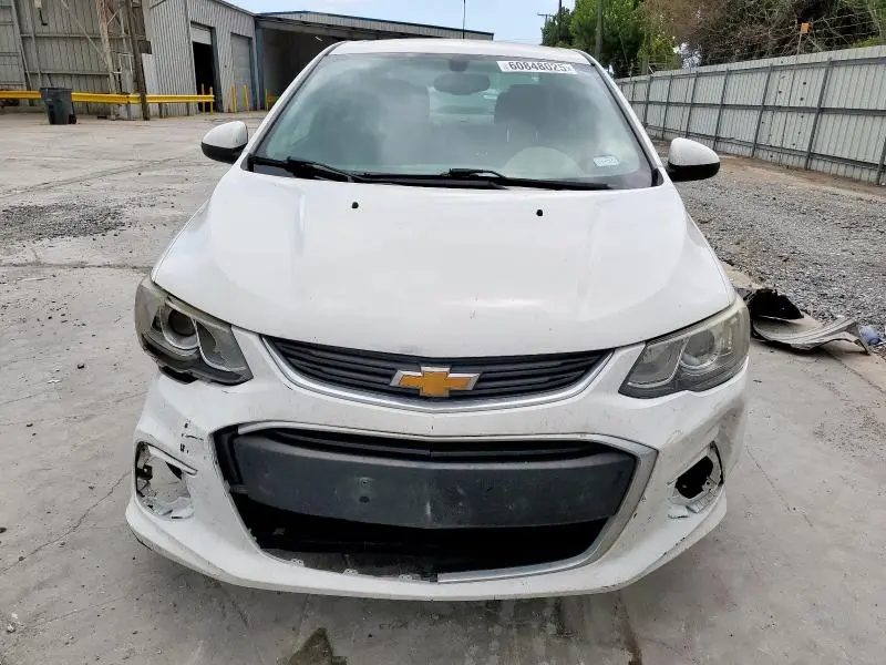 2017 CHEVROLET SONIC LT  