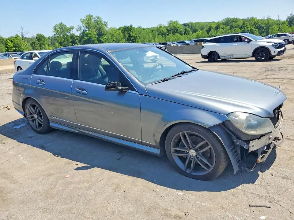 2012 MERCEDES-BENZ C 300 4MATIC  