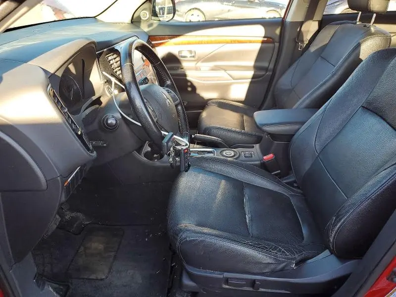 2015 MITSUBISHI OUTLANDER SE  