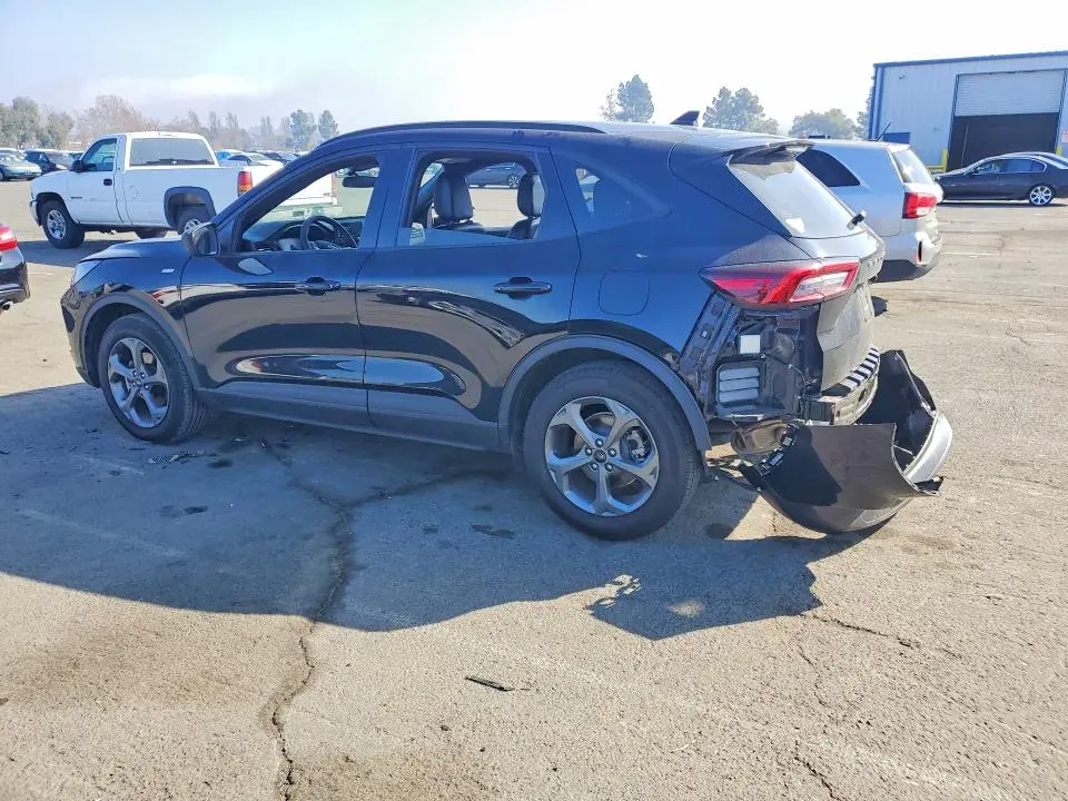 2025 FORD ESCAPE ST LINE  