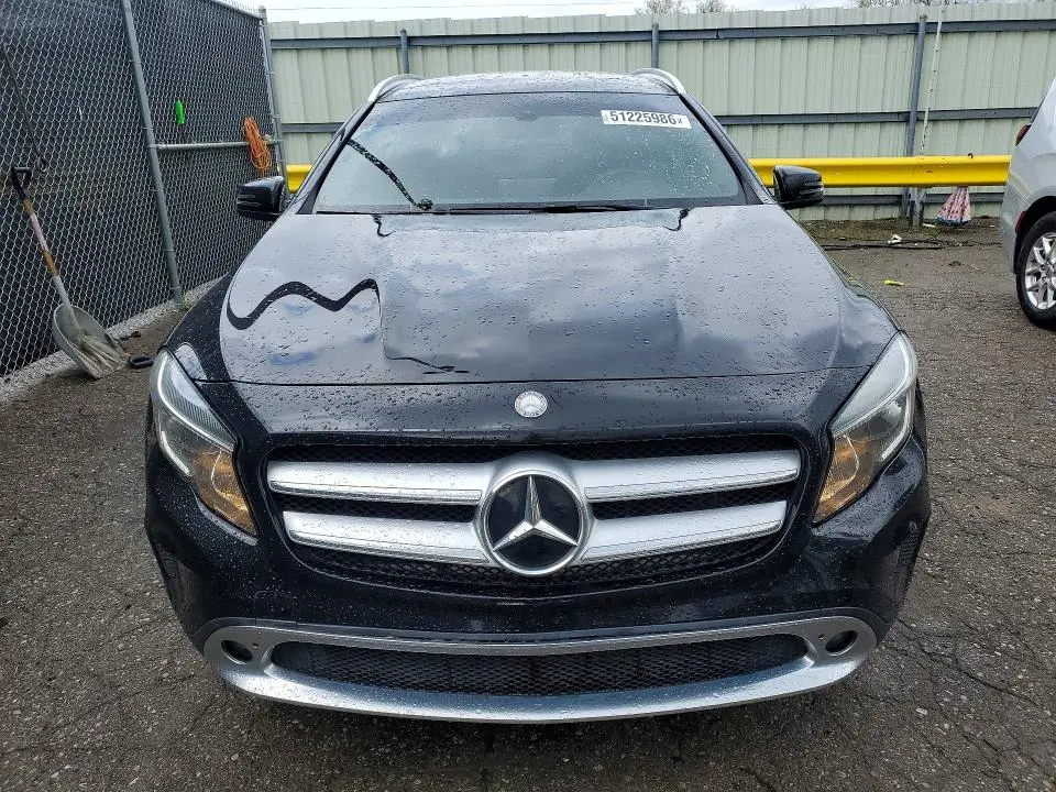 2017 MERCEDES-BENZ GLA 250 4MATIC  