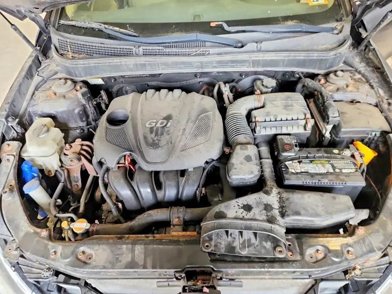 2011 HYUNDAI SONATA GLS  