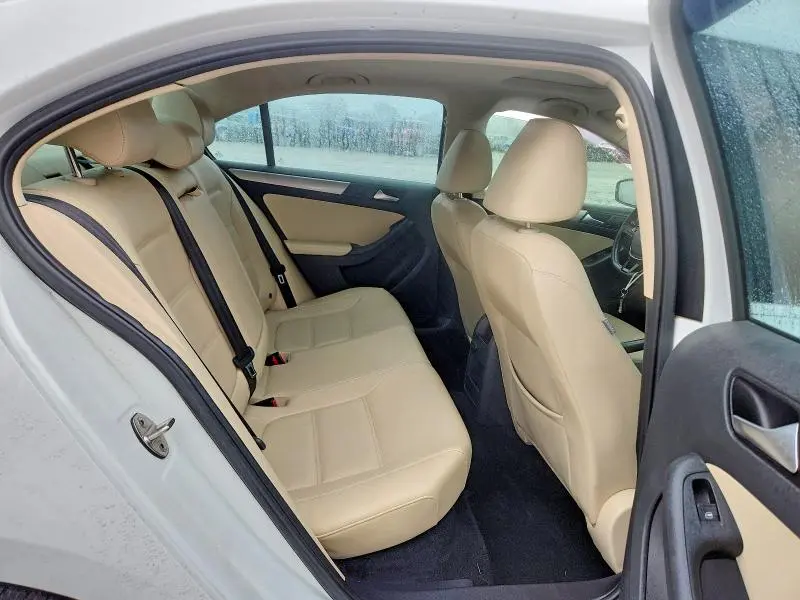 2017 VOLKSWAGEN JETTA   