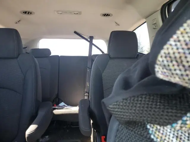 2013 CHEVROLET TRAVERSE LT  