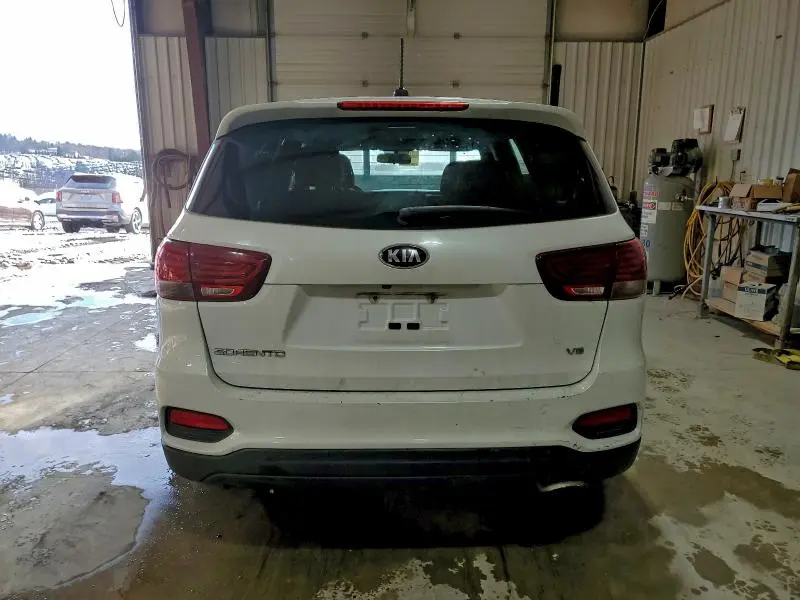 2019 KIA SORENTO LX  