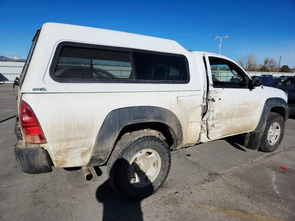 2013 TOYOTA TACOMA   