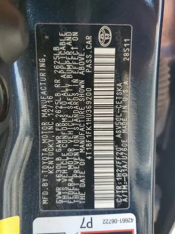 2017 TOYOTA CAMRY LE  