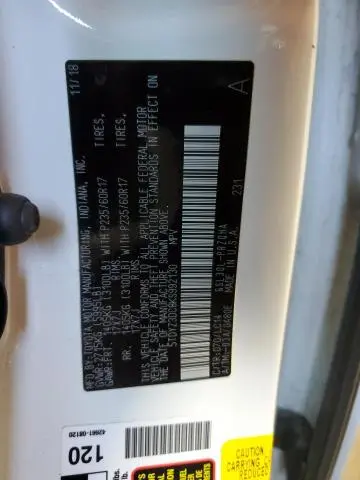 2019 TOYOTA SIENNA XLE  