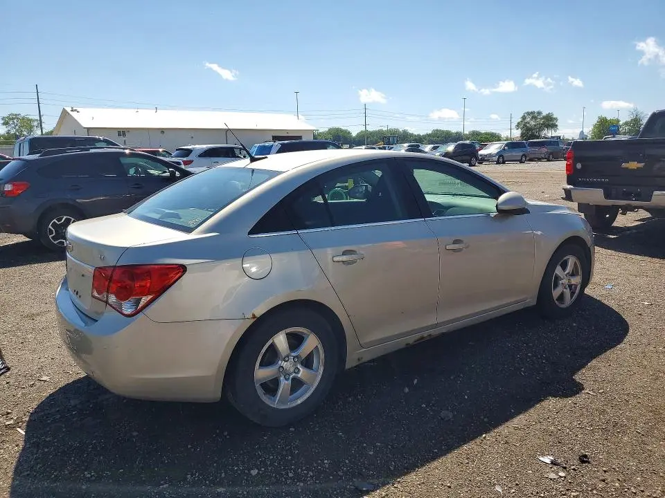 2013 CHEVROLET CRUZE LT  