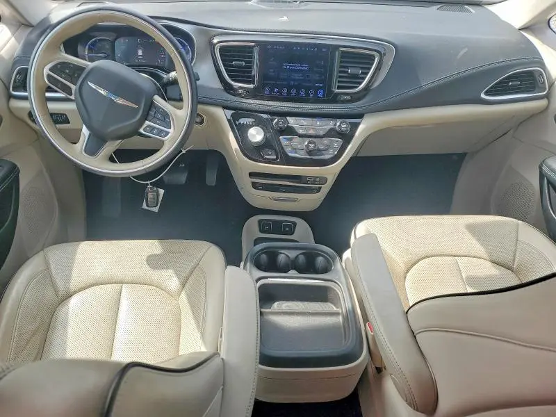 2017 CHRYSLER PACIFICA EHYBRID PLATINUM  