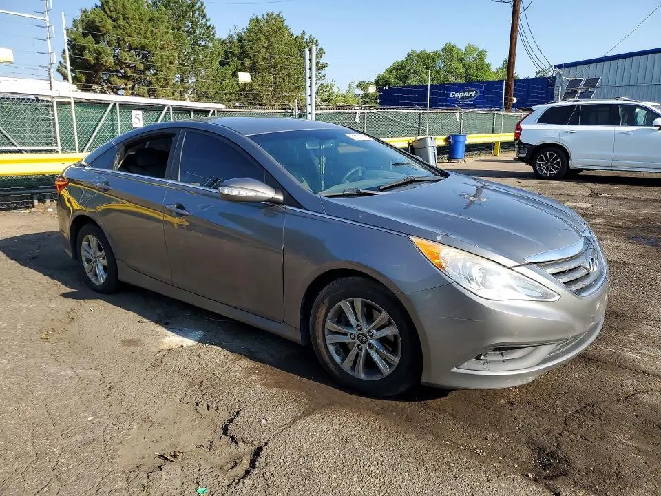 2014 HYUNDAI SONATA GLS  