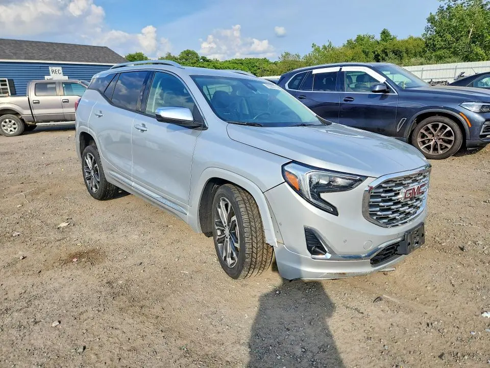 2020 GMC TERRAIN DENALI  