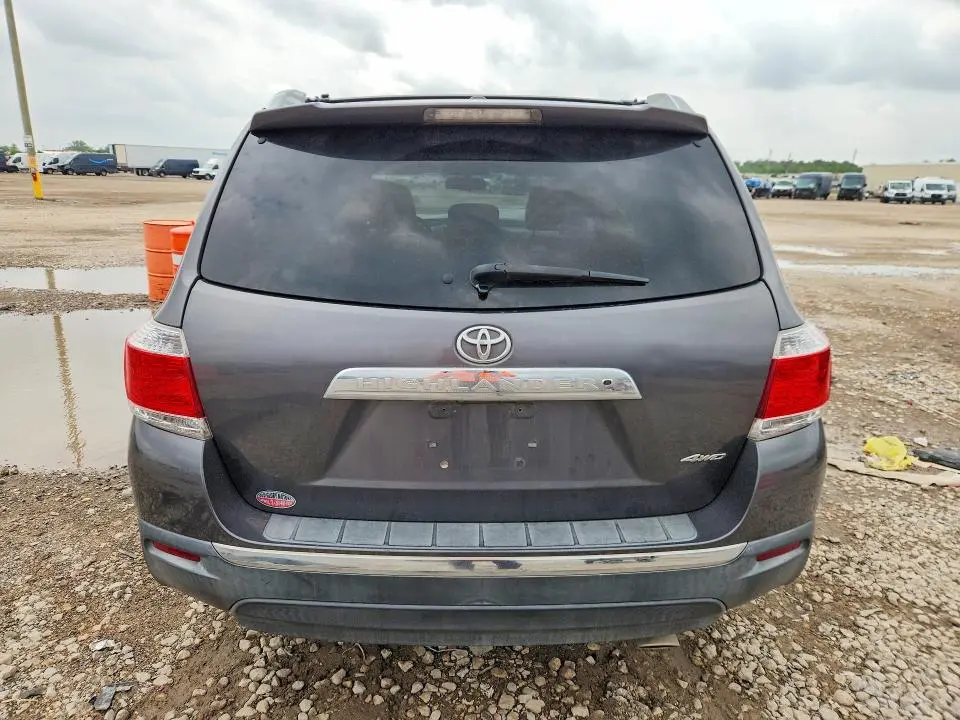 2012 TOYOTA HIGHLANDER LIMITED  