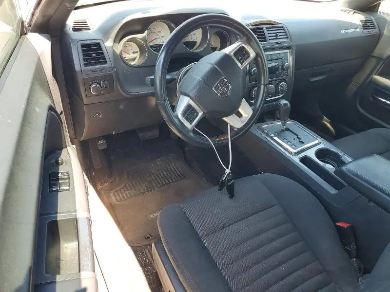 2011 DODGE CHALLENGER   