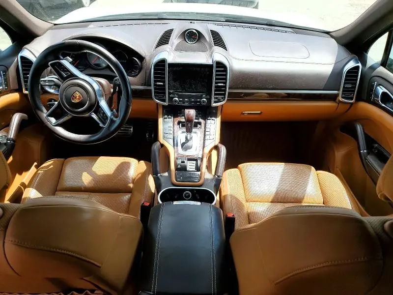 2018 PORSCHE CAYENNE S  