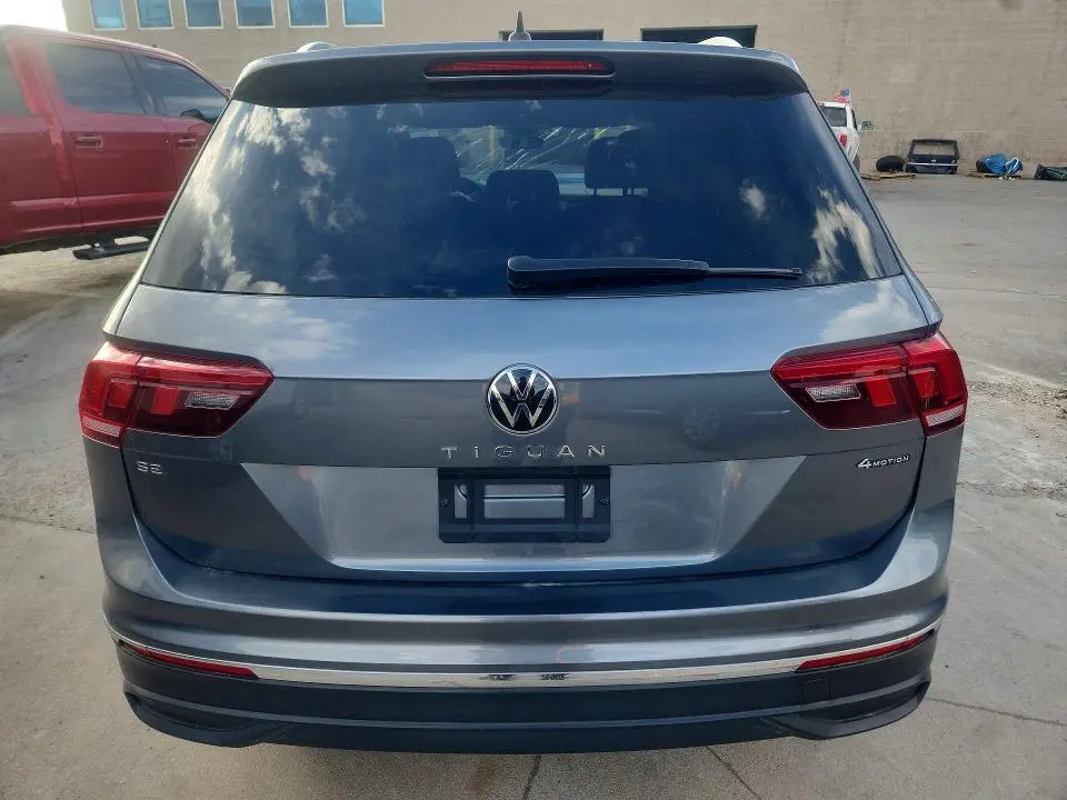 2023 VOLKSWAGEN TIGUAN SE  