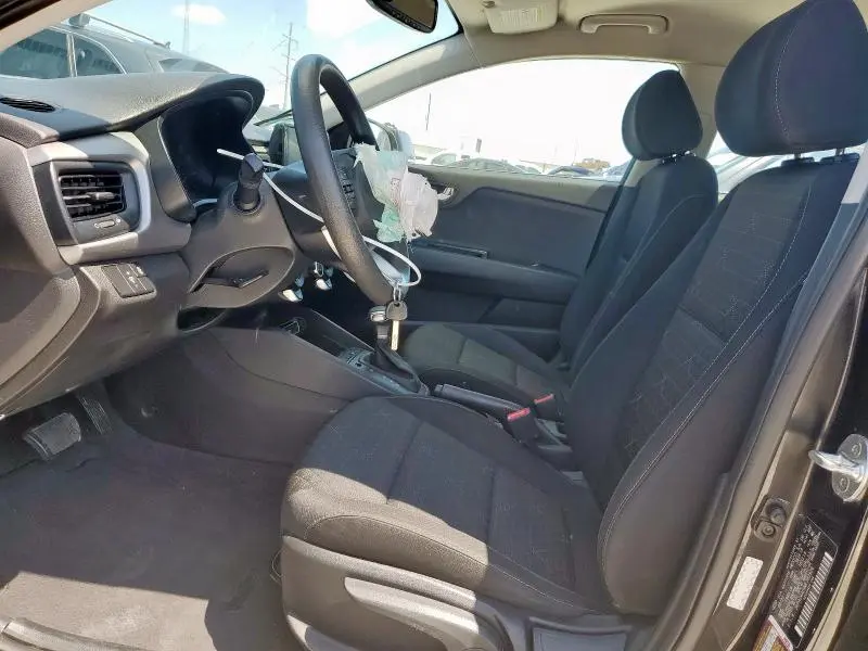 2021 KIA RIO LX  