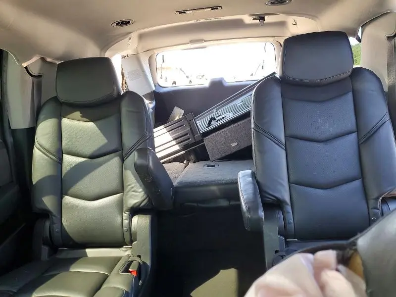 2017 CADILLAC ESCALADE ESV LUXURY  