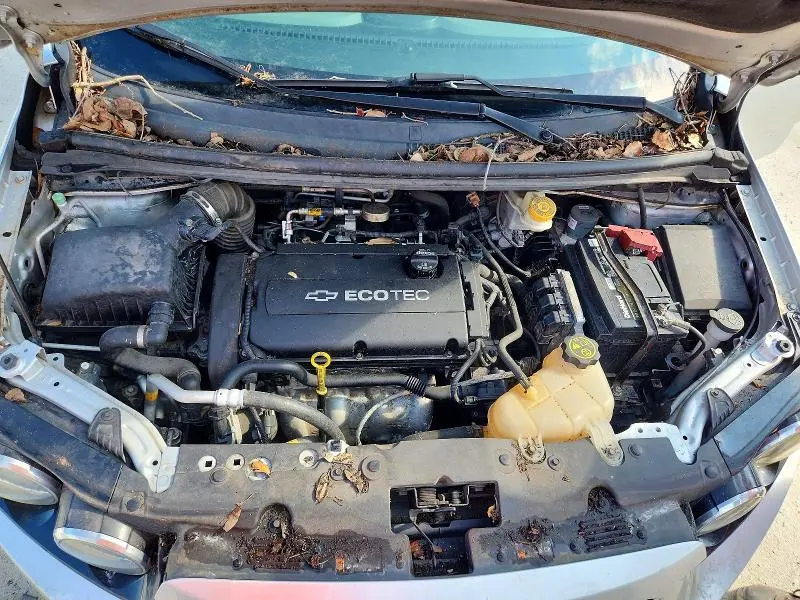 2015 CHEVROLET SONIC LT  