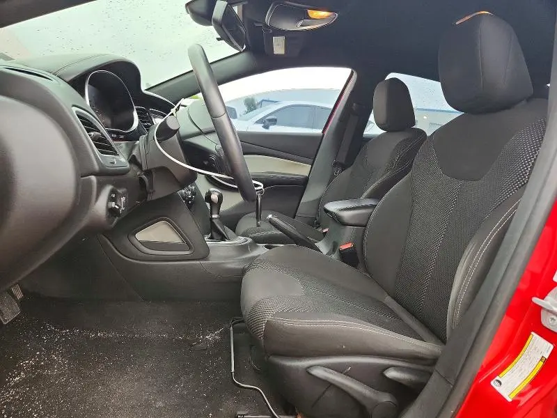 2016 DODGE DART SXT  