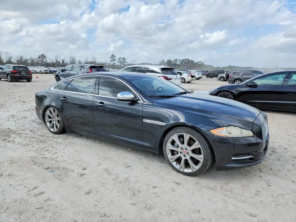 2014 JAGUAR XJL PORTFOLIO  