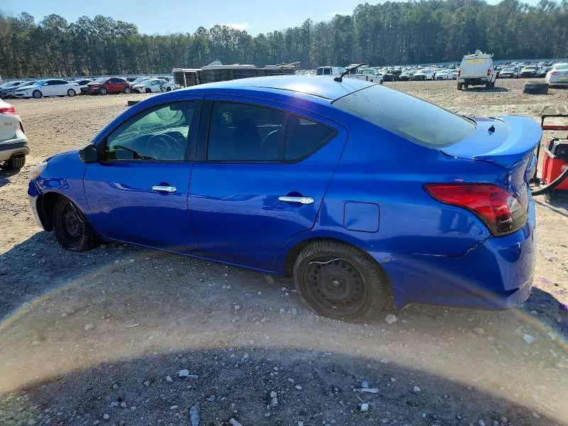 2016 NISSAN VERSA S  