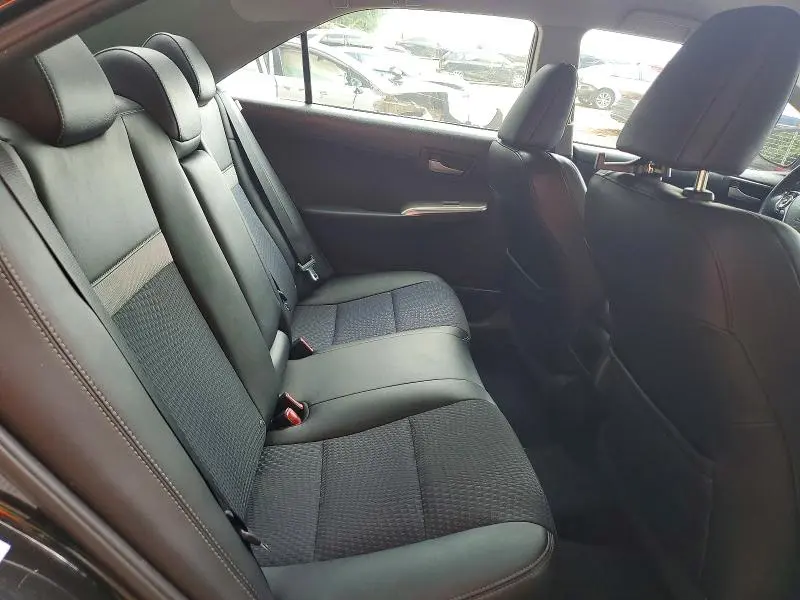 2013 TOYOTA CAMRY SE  