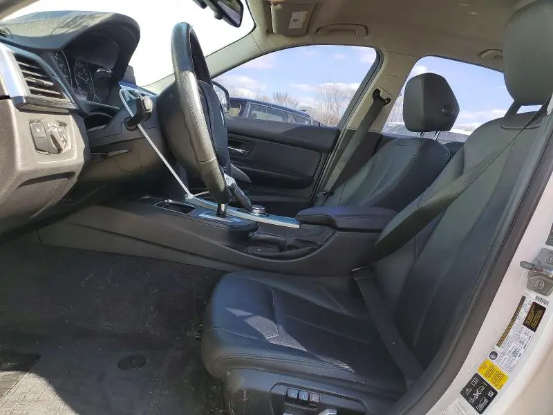 2016 BMW 320 XI  