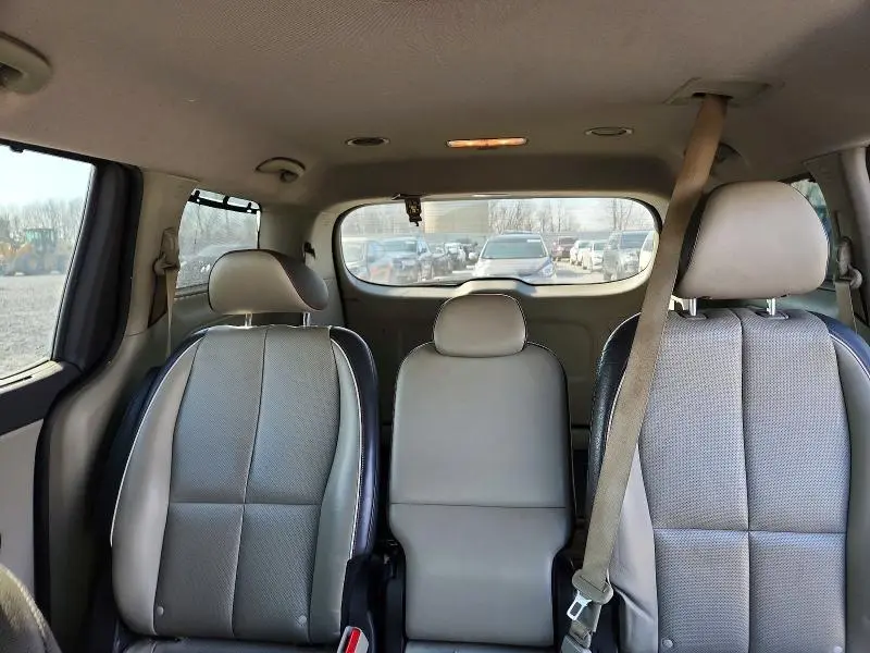 2016 KIA SEDONA EX  
