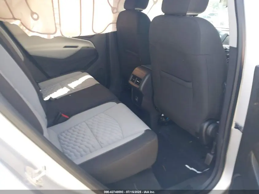 2021 CHEVROLET EQUINOX FWD LS